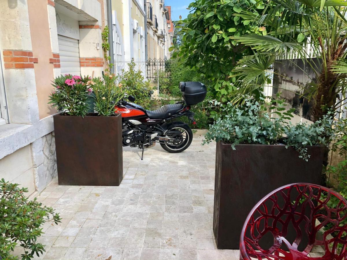 Chambres D'Hotes Couleurs Du Temps Périgueux Exteriér fotografie